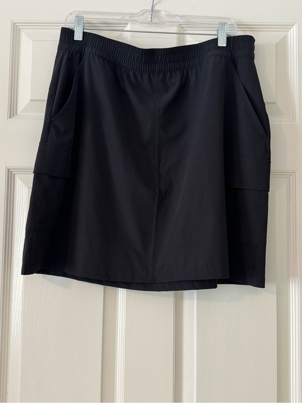 Talbots Black Active Skirt with Elastic Waist and Side Pockets